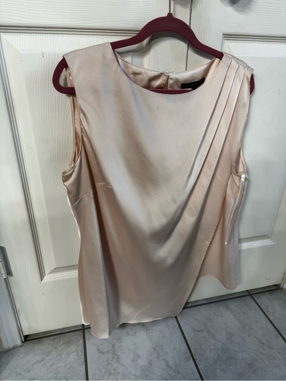 Preston & York Sleeveless Satin Pleat-Shoulder Top in Blush